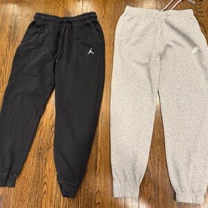 Nike sweats size small black and gray
